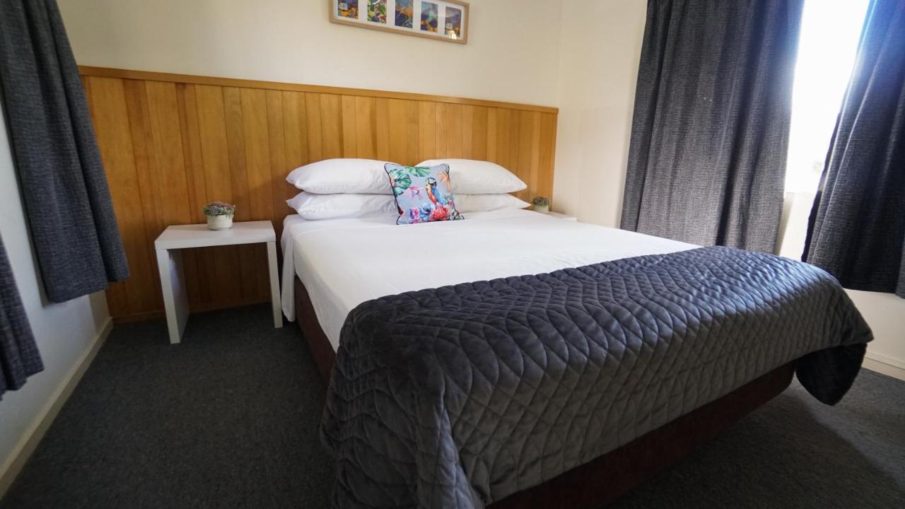 Whangarei Central Holiday Park ภายนอก รูปภาพ