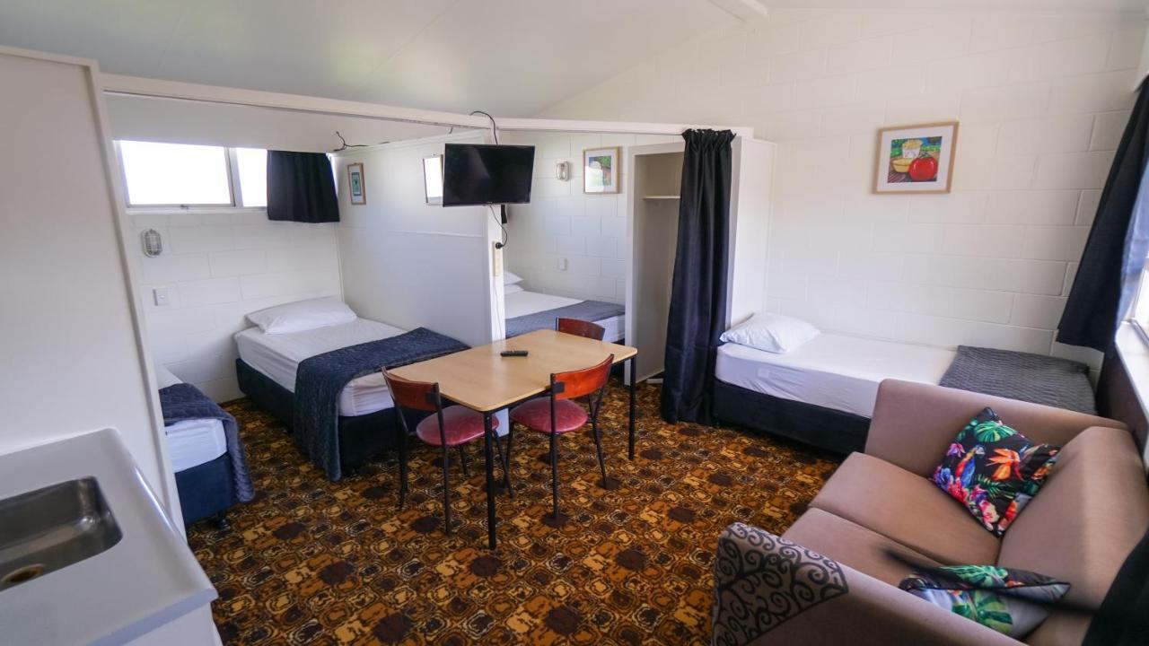 Whangarei Central Holiday Park ภายนอก รูปภาพ