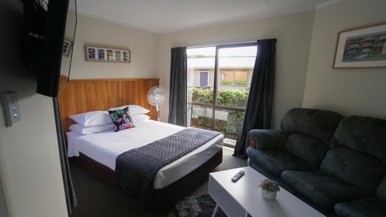 Whangarei Central Holiday Park ภายนอก รูปภาพ