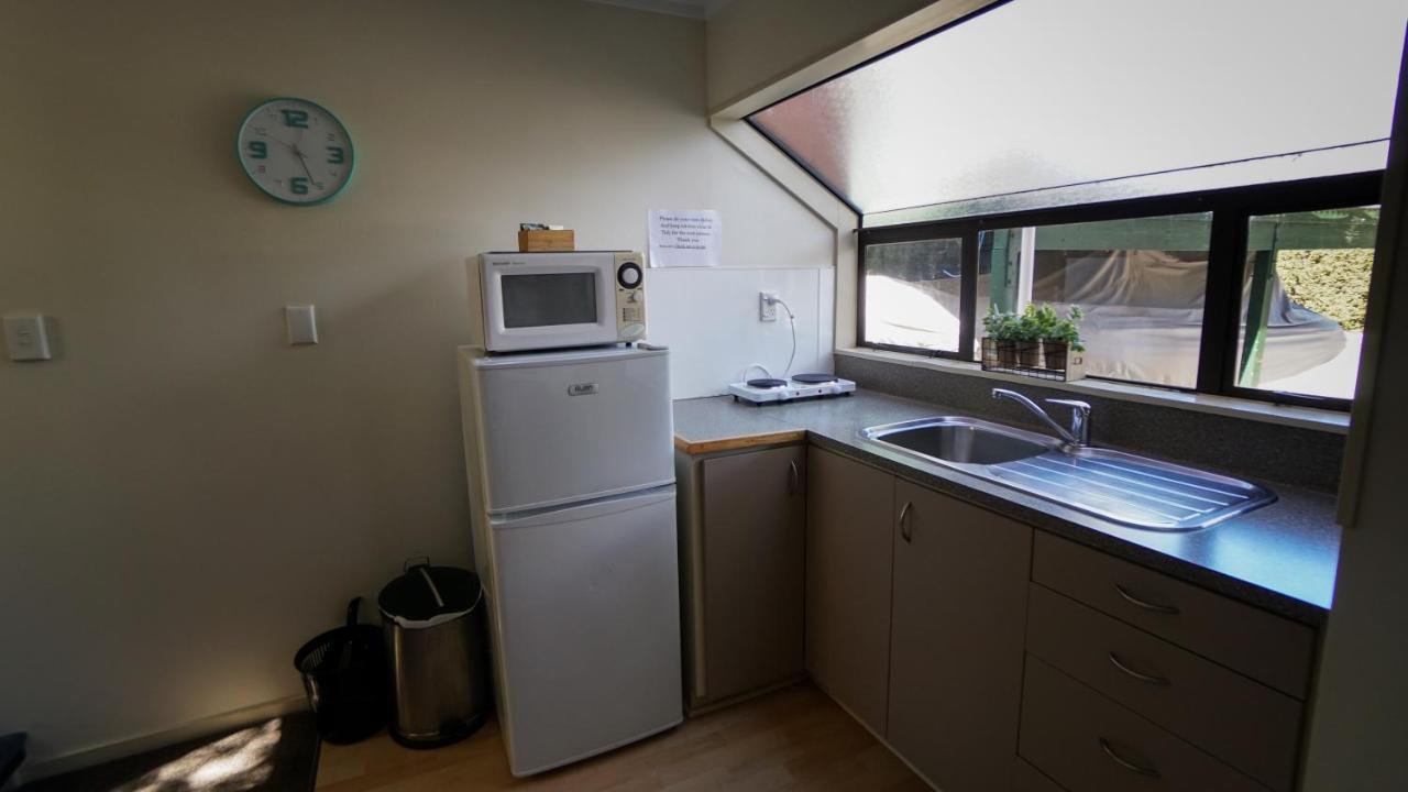 Whangarei Central Holiday Park ภายนอก รูปภาพ